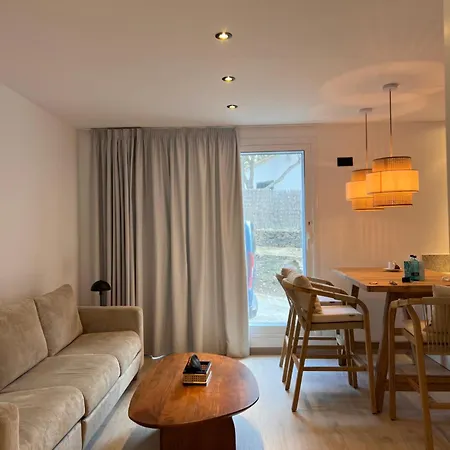 Canvas Apartments&lofts * Cadaques